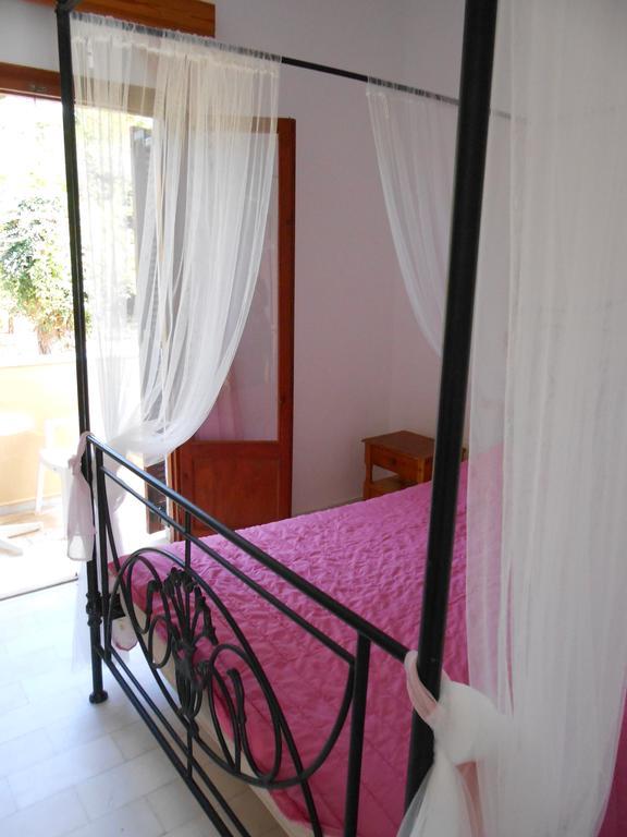 Socrates Studios Acharavi (Corfu) Exterior foto